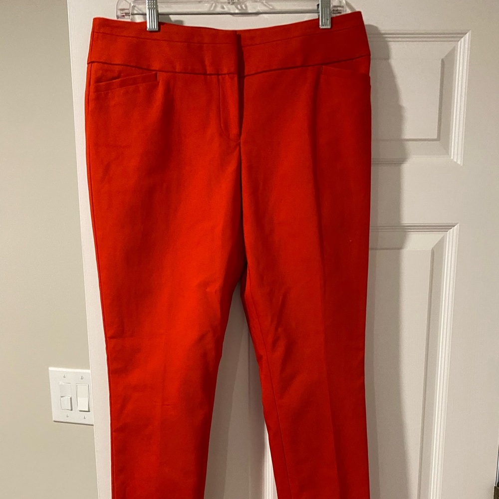 LOFT Julie cropped pants Red size 10 Tall